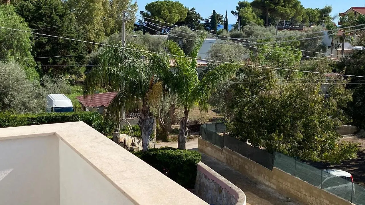 Il Timone Della Gallina Villa Fontane Bianche Italy