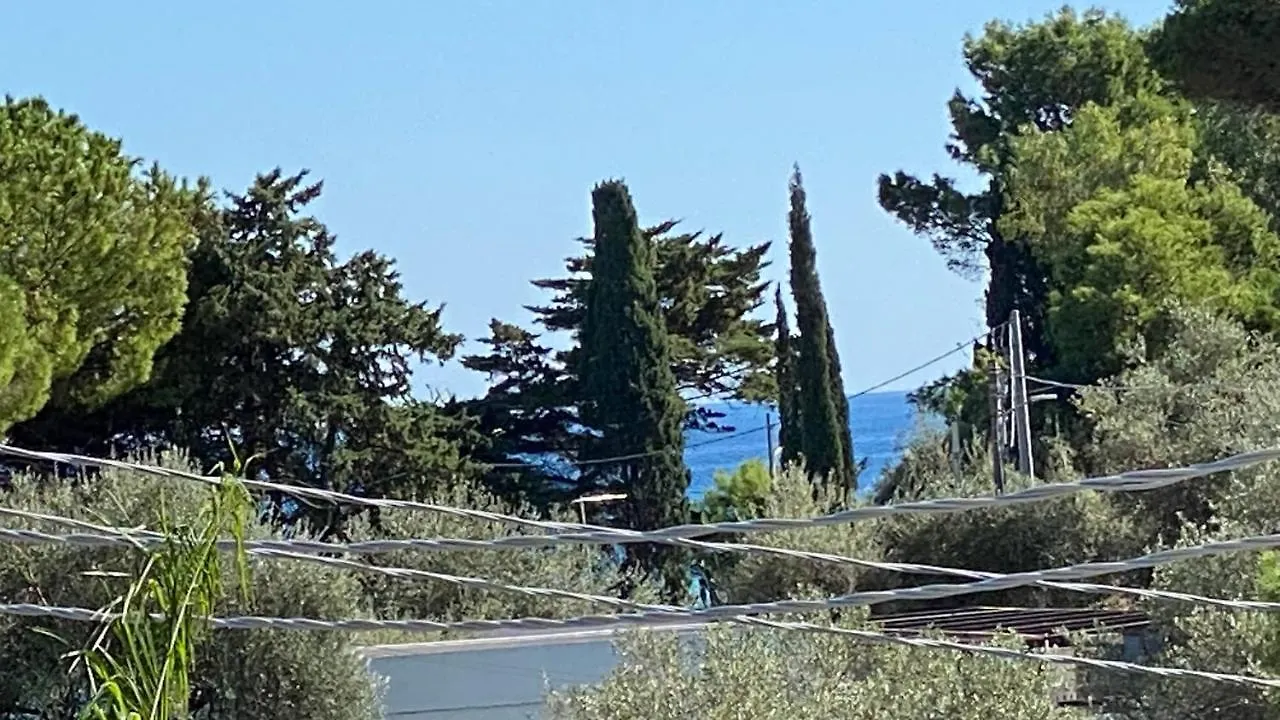 Il Timone Della Gallina Villa Fontane Bianche Italia